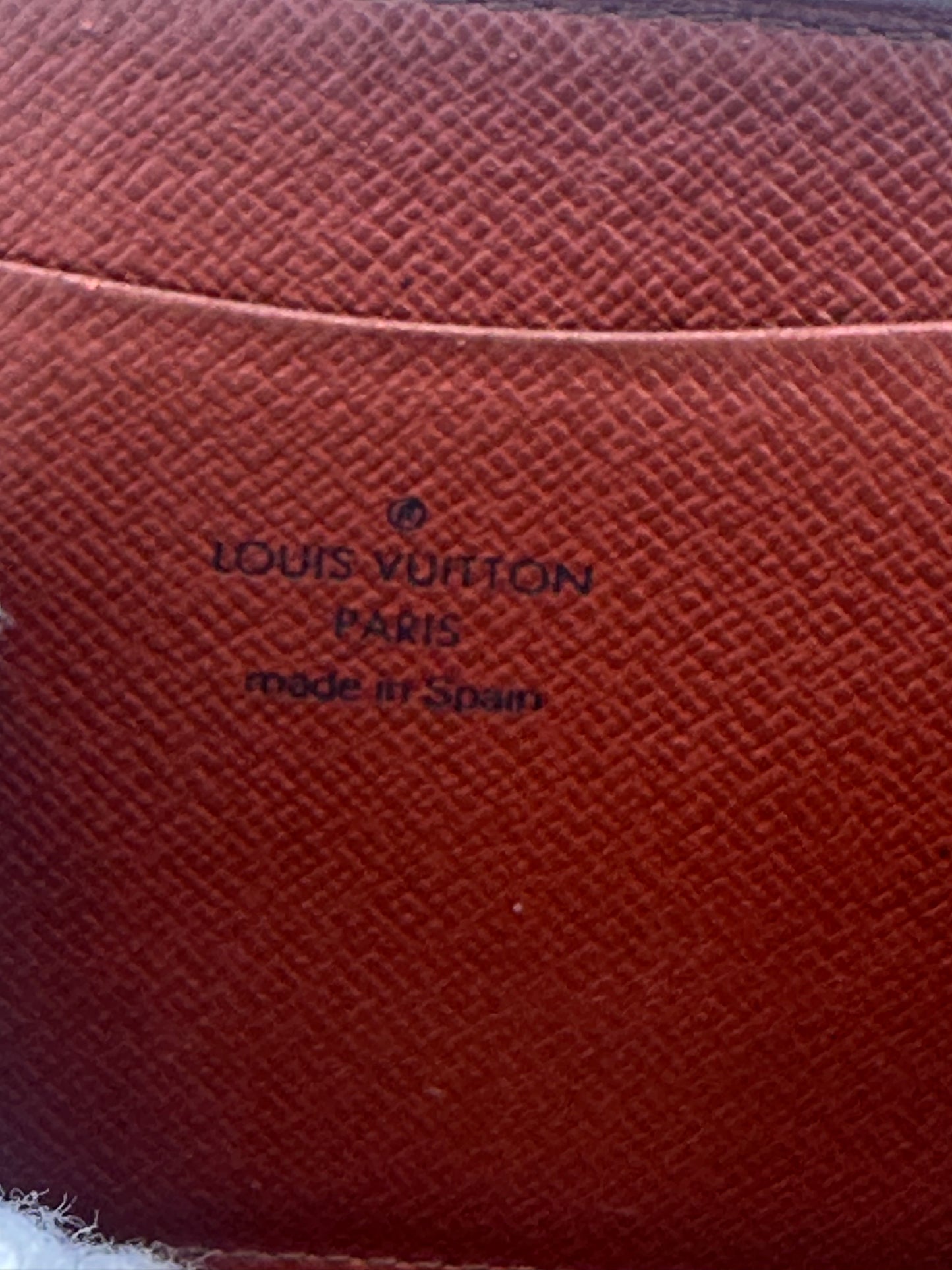 Louis Vuitton Monogram Long Zip Around Wallet β Made in Spain, February 2000