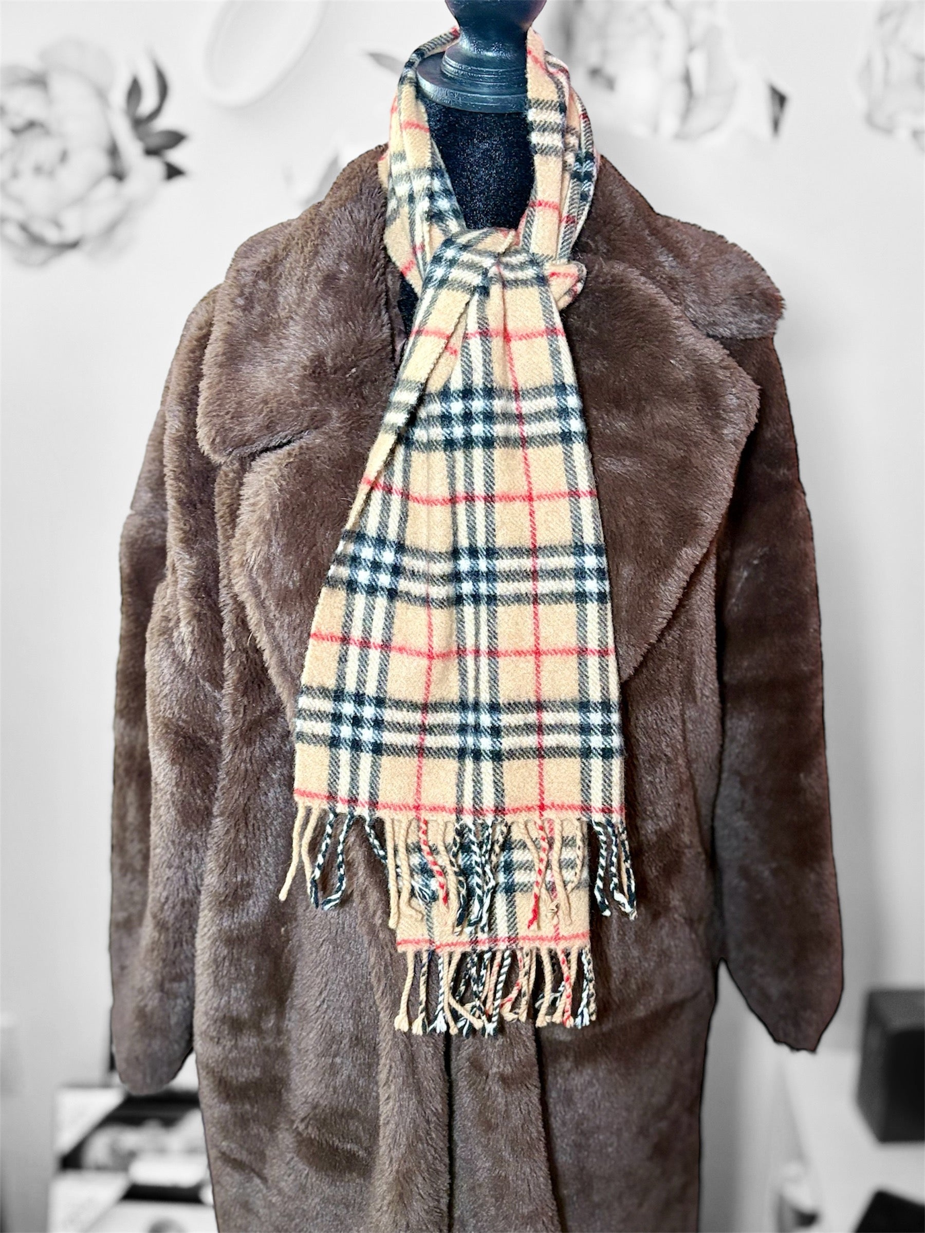 Burberry Novacheck scarf