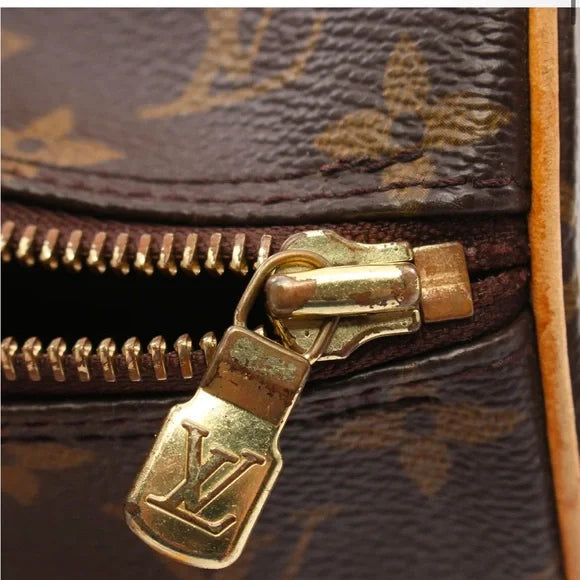 Louis Vuitton Papillon Handbag 30