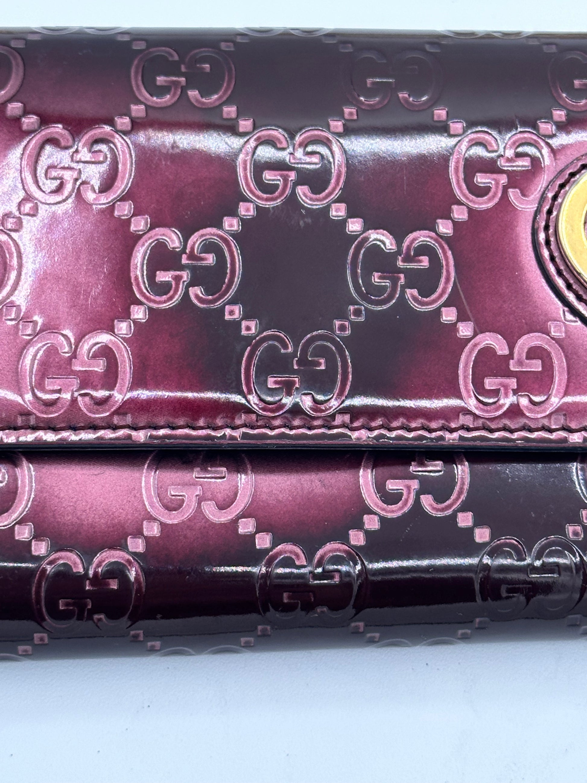 Gucci Guccisima Sima Lovely Heart GG Logo Wallet