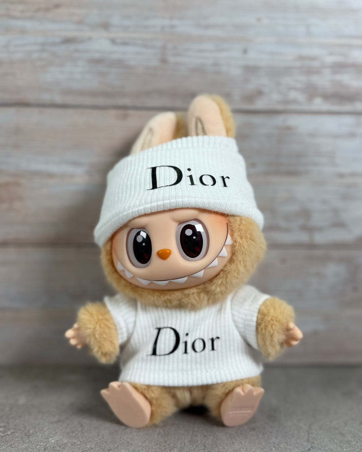 Luxury-Inspired White Knit Outfit for Labubu Dolls – Doll Not Included