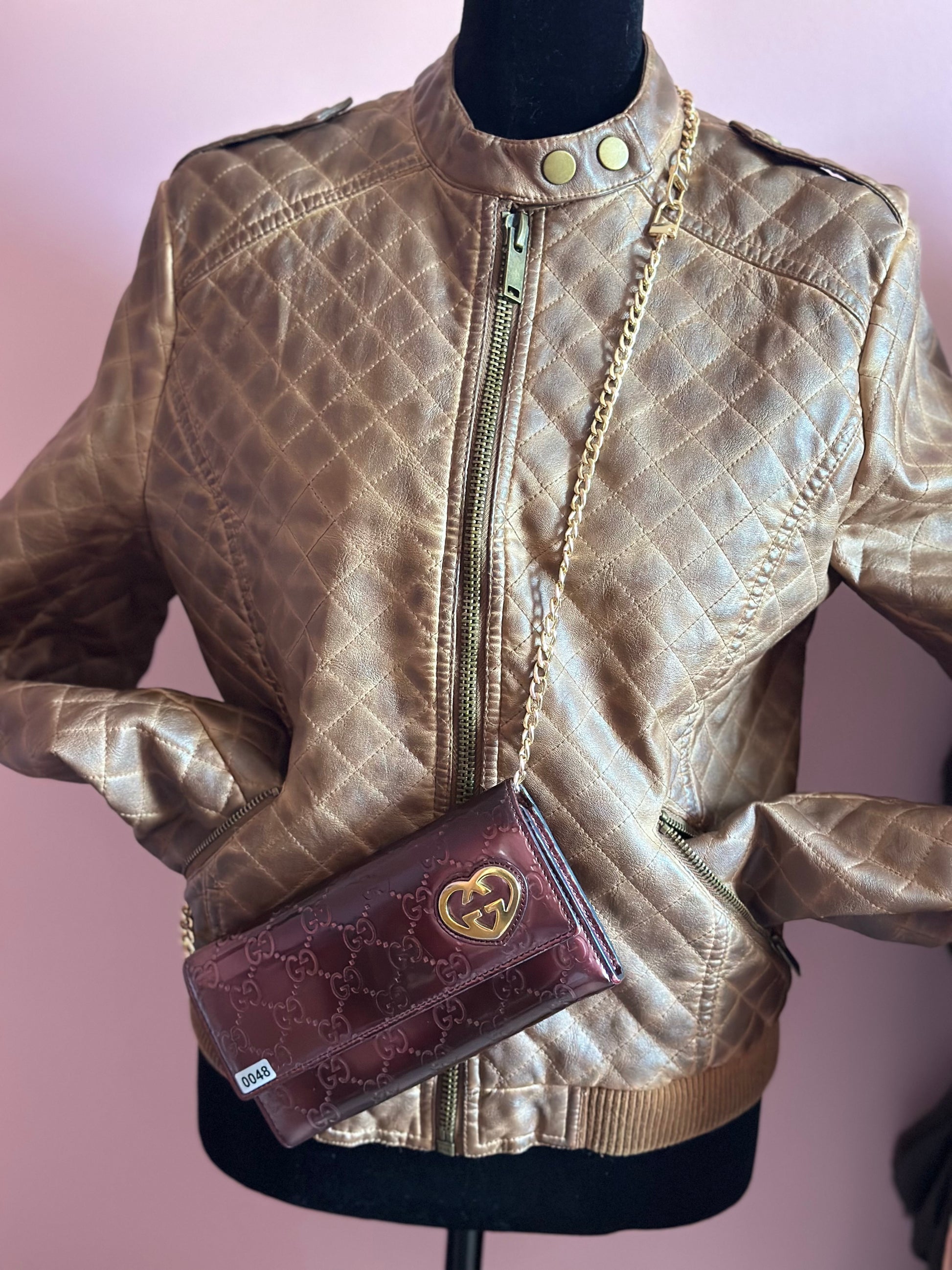 Gucci Guccisima Sima Lovely Heart GG Logo Wallet