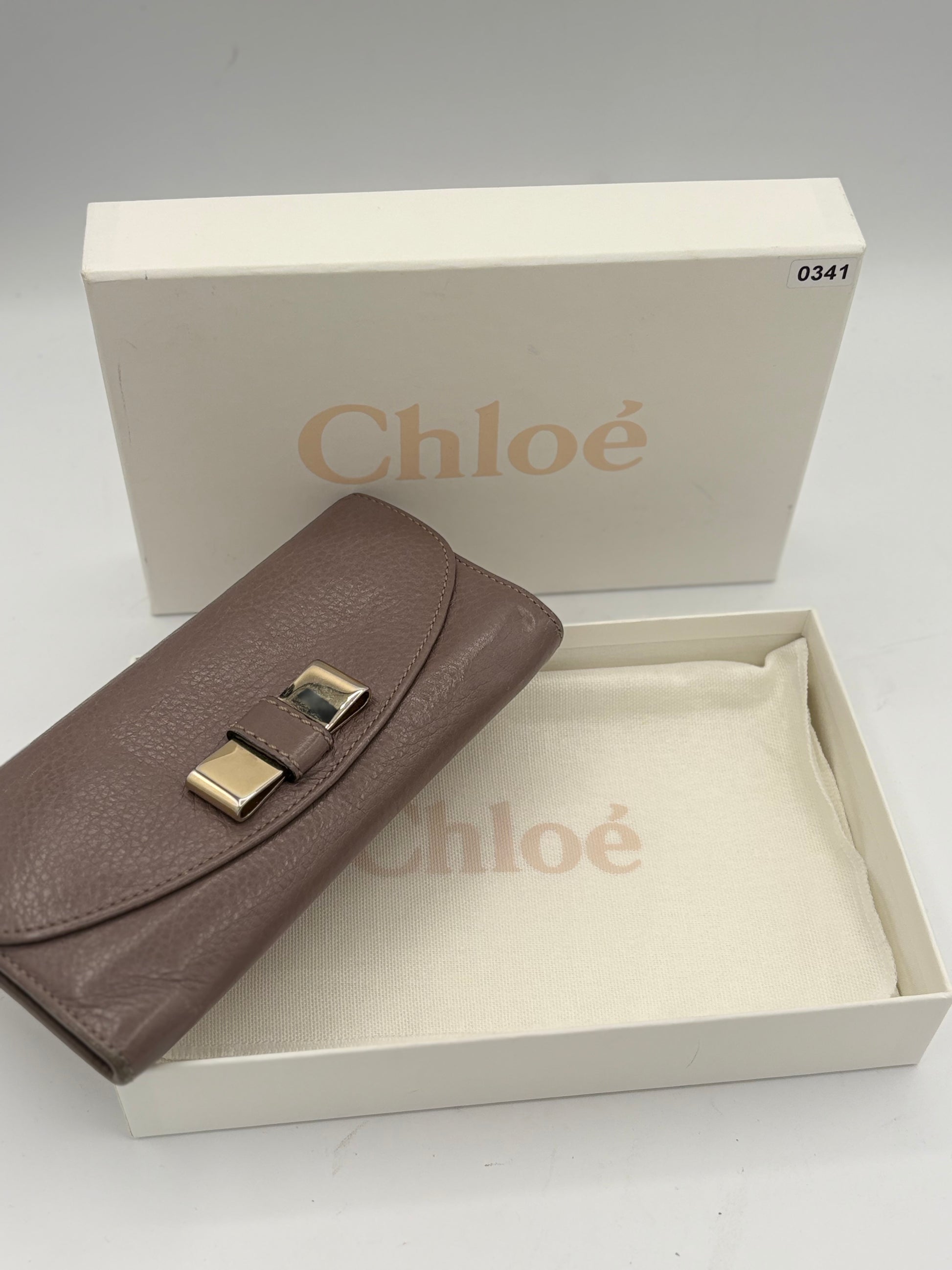 Chloé Lilly Bow Continental Wallet