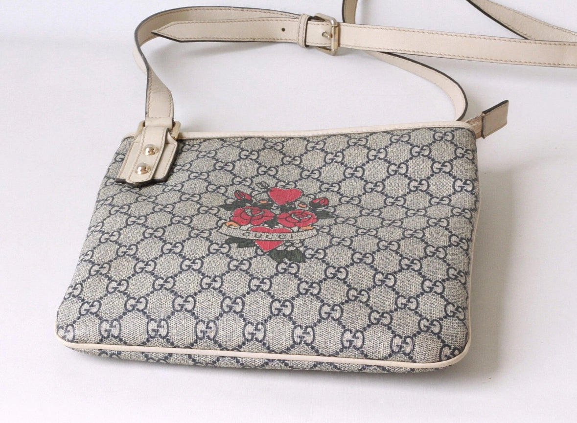 Authentic Gucci GG Monogram Roses & Hearts Crossbody Bag – Beige Leather Trim